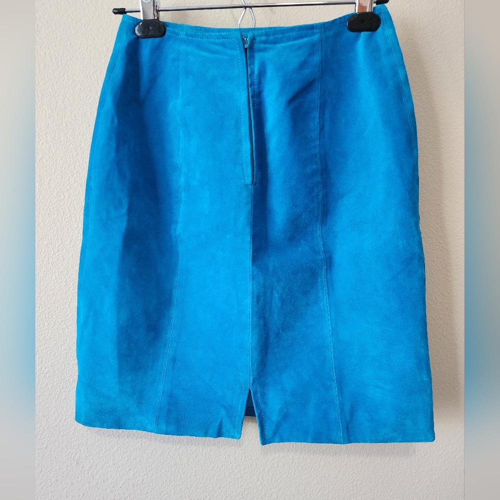 CHIA leather skirt - Picture 5 of 15